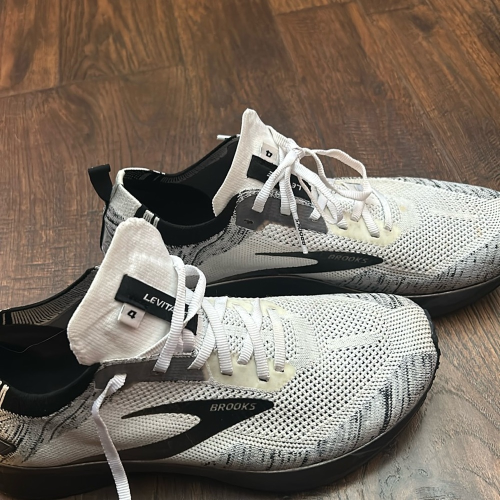 Running shoes